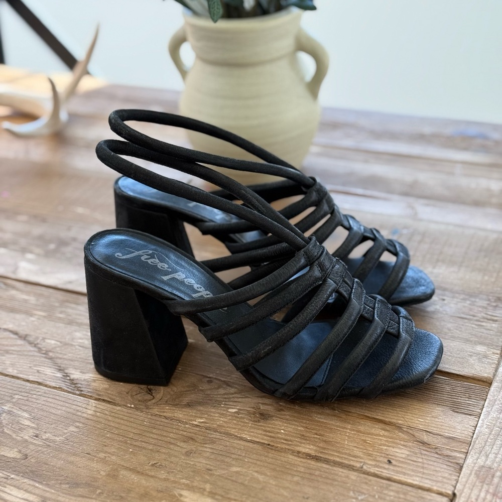 Free People Collette Cinched Heel 36.5